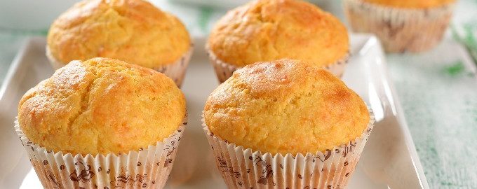 Cupcake de kefir exuberante no forno - 9 deliciosas receitas com fotos passo a passo