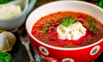 Borscht clássico - 10 receitas passo a passo com fotos