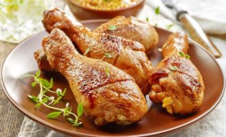 Coxas de frango no forno