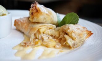 Massa folhada strudel de maçã