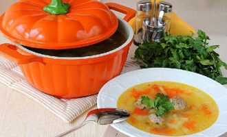 Sopa de almôndega - 10 receitas passo a passo com fotos