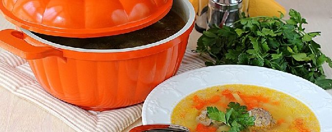 Sopa de almôndega - 10 receitas passo a passo com fotos