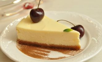 Σπιτικό κλασικό cheesecake